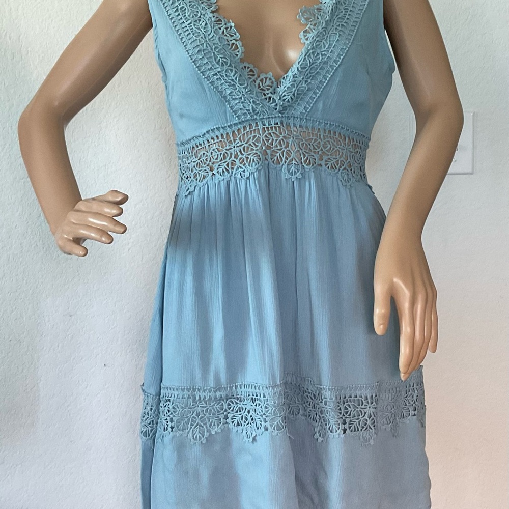 Rue 21 Elegant Lace-Accented Blue Dress